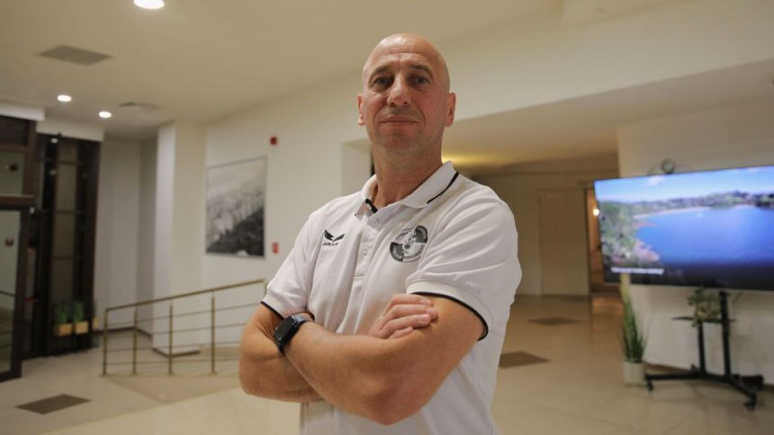 Un campion cu Rapid din 2003 identifică lipsurile pentru un nou trofeu: "Asta a avut echipa de atunci și nu are încă cea de acum" 1 exclusiv un campion cu rapid in 2003 stie ce lipseste pentru un nou trofeu asta a avut echipa de atunci si nu are inca cea de acum 67d9c3c4d35b1