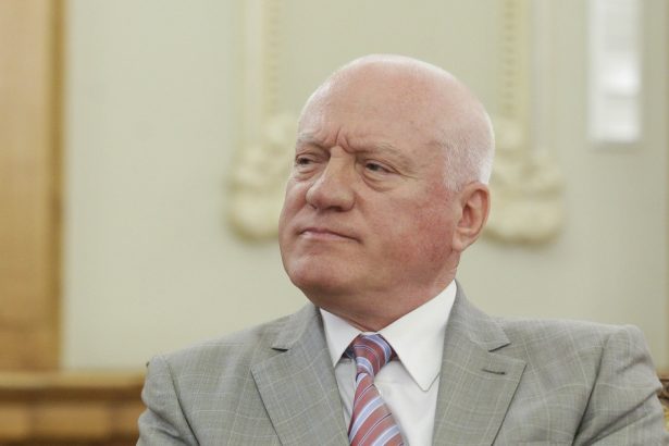 exclusiv valeriu stoica avertizeaza asupra pericolului candidatilor extremisti ar pune romania pe directia distrugerii sistemului democratic 67c873f6596a3