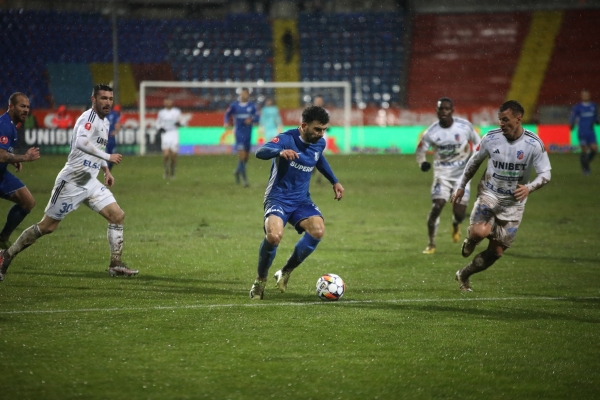farul constanta forteaza primul succes in duelurile cu fc botosani din acest sezon 67e7c40ec0dfd