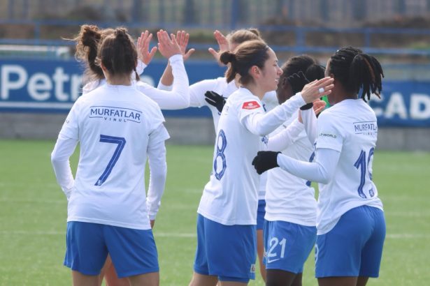 fetele de la farul constanta au debut in cupa romaniei cu o victorie 67db12b43b96f