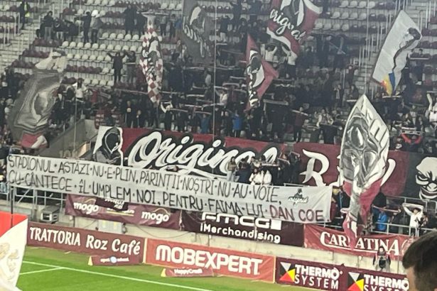 foto banner incredibil afisat de copiii din giulesti pentru faima lui dan coe 67e83d4342db0