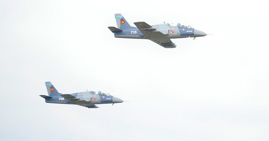 foto cinci aeronave iar 99 sm modernizate la fabrica de avioane craiova vor intra in dotarea mapn 67d1b12edc42b