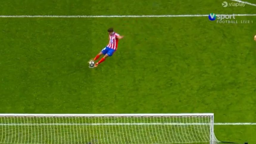 foto si video senzorul a eliminat o pe atletico a venit explicatia dupa golul anulat lui julian alvarez la loviturile de departajare 67d21d9a7edea