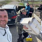 foto un politist de la ipj tulcea inger salvator pentru o familie ramasa pe drumuri in urma unui incendiu devastator 67dfdaf62b786
