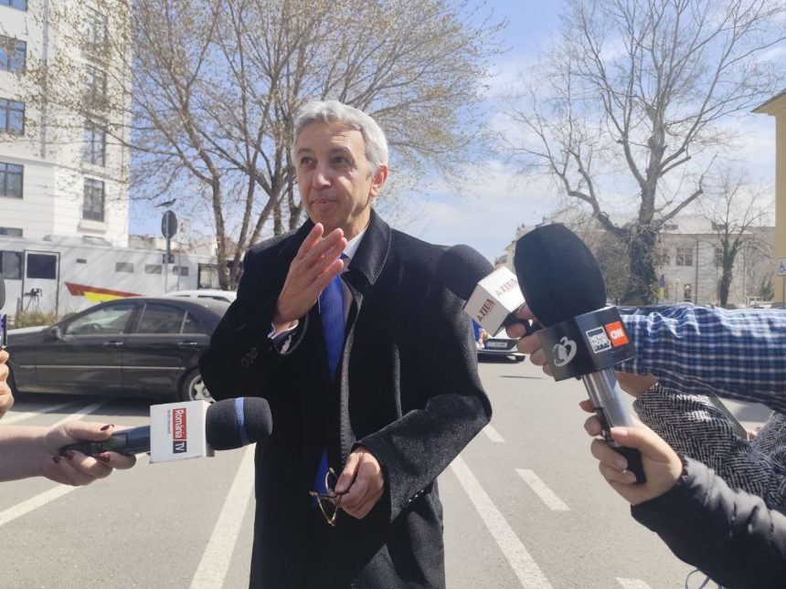 foto video dan diaconescu tot un zambet la instanta din constanta dupa anularea sentintei de 8 ani v am spus de acum 2 ani ca totul a fost o inscenare 67e2930f6ed0a