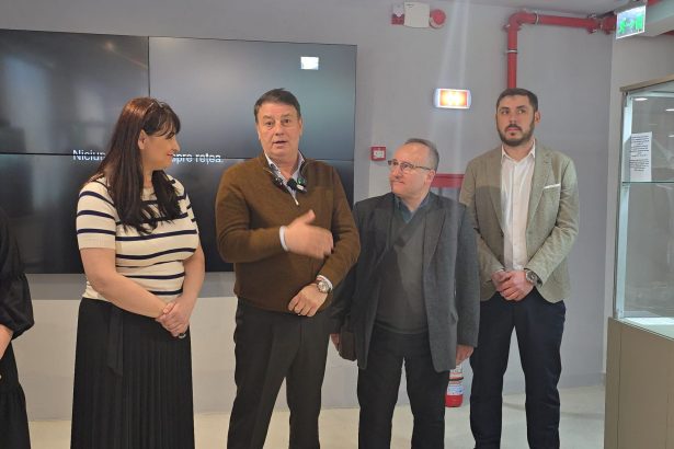 foto video mormantul pictat hypogeu s a deschis vizitatorilor florin mitroi presedintele cjc avem obligatia sa sustinem toate obiectivele culturale 67dbed7dabf51