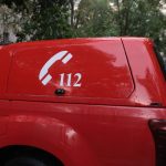 Vremea rea a provocat distrugeri: copaci căzuți, acoperișuri smulse și mașini avariate. Pompierii au intervenit în 14 județe și în Capitală. 2 foto vremea rea a facut ravagii copaci cazuti acoperisuri smulse si masini avariate pompierii au intervenit in 14 judete si in capitala 67e81e421ae13