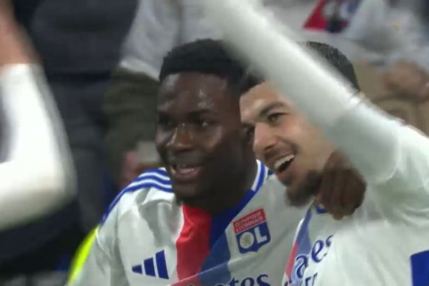 francezii au reactionat imediat dupa golul lui mikautadze din lyon fcsb record doborat in europa league 67d344db2f5bb