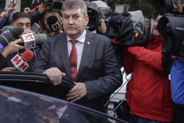 gabriel oprea a anuntat ca il sustine pe victor ponta a fost un bun prim ministru 67d163dd8f25c