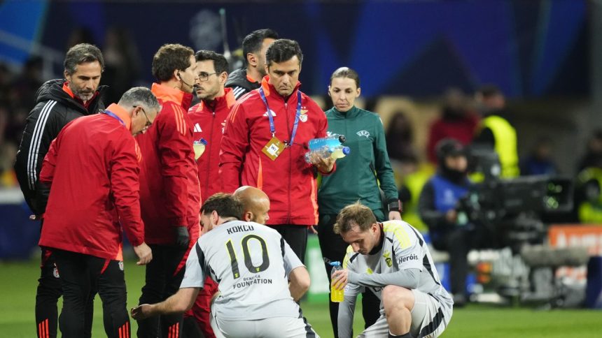 Barcelona - Benfica, meci oprit în minutul 15 cu acordul UEFA și al celor două echipe 1 galerie foto barcelona benfica oprit in minutul 15 uefa si cele doua echipe si au dat acordul 67d0905fca680