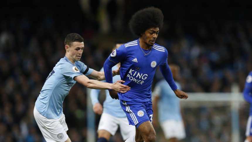 galerie foto unul dintre cei mai spectaculosi fotbalisti englezi din premier league a ales sa joace pentru nationala din bangladesh primit ca un erou 67dab2d320fc2