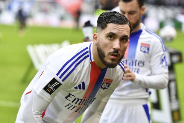 gestul superb facut de rayan cherki la doua saptamani dupa meciul lyon fcsb 67e6898d88cb2