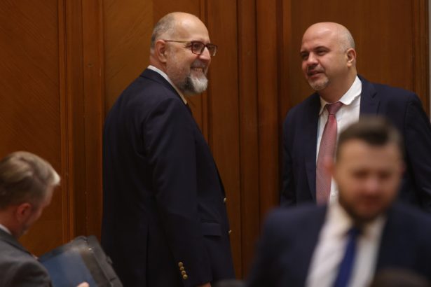 guvernul a aprobat subventii mai mari pentru minoritatile nationale udmr primeste cei mai multi bani 67dd4be2b16a4