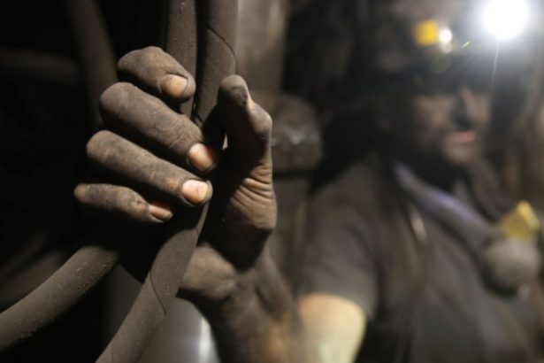 guvernul a aprobat un ajutor de 39 miliarde lei pentru inchiderea etapizata a minelor din valea jiului anuntul facut de burduja 67d2ca39244e7