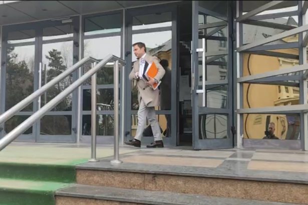 iata cine va fi audiat in dosarul lui cristian radu primarul din mangalia printre martori viceprimarul paul foleanu 67c81c6af37c8