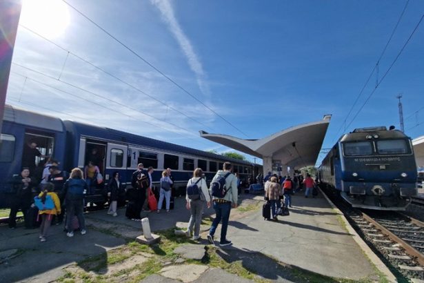 in acest week end romania trece la ora de vara cum va fi afectata circulatia trenurilor pe raza de competenta a regionalei cf infrastructura constanta 67e50bddbf1d9