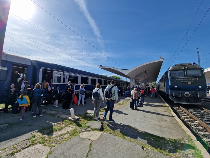 in acest week end romania trece la ora de vara cum va fi afectata circulatia trenurilor pe raza de competenta a regionalei cf infrastructura constanta 67e50bddbf1d9
