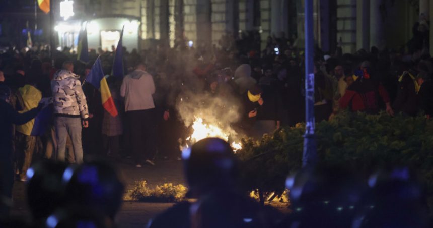 Un alt deputat AUR a fost audiat în urma violențelor de la sediul BEC. Patru parlamentari au fost chemați marți la Parchetul General. 1 inca un deputat aur a fost audiat dupa violentele de la sediul bec alti patru parlamentari au fost chemati marti la parchetul general 67d191bc21796
