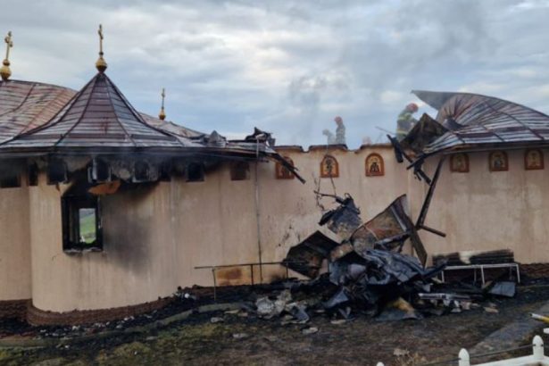 incendiu devastator la o biserica din bacau preotul paroh a ajuns la spital 67e015558a26f