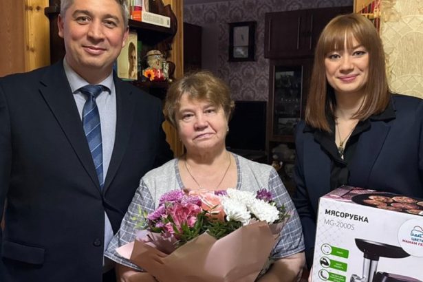 indignare dupa ce oficiali rusi au facut cadou mamelor soldatilor ucisi in ucraina masini de tocat carne 67cdbc59ae586