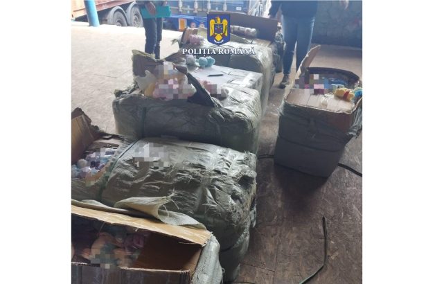 jucarii din plus contrafacute in valoare de peste 280 000 de lei descoperite in portul constanta sud agigea 67e2b29de07d2