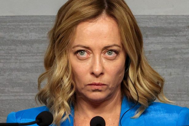 justitia italiana ii ordona guvernului giorgia meloni sa despagubeasca migranti care nu au fost lasati sa debarce in tara 67cb085500659