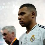 kylian mbappe ia atitudine reactie dura dupa ce fanii psg au injurat tatal decedat a fostului jucator 67db0758e6d32