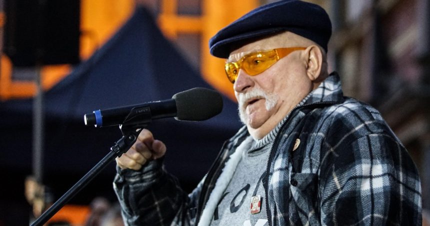 Lech Walesa, scrisoare cu „dezgust” către Donald Trump: Cearta din Biroul Oval „ne-a amintit de interogatoriile Securității” 1 lech walesa scrisoare cu dezgust catre donald trump cearta din biroul oval ne a amintit de interogatoriile securitatii 67c5b40a0d035