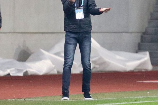 lectie de fair play din partea lui marius maldarasanu imi pare rau de ignat trebuie sa l intareasca 67ccb7f069cc6