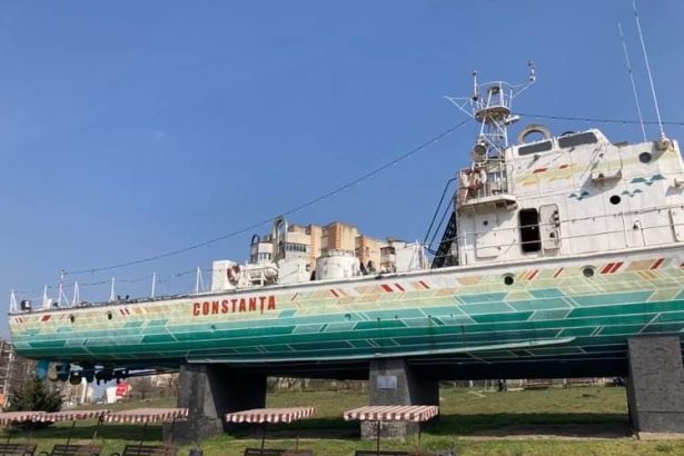 licitatia pentru casarea vaporaselor din constanta va fi reluata dupa disparitia lor nu se stie ce se va pune in loc 67d74f4e1f026
