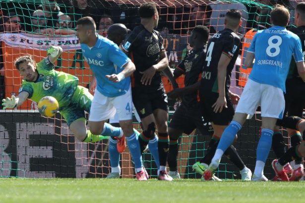 live text ionut radu prestatie colosala in venezia napoli strange din dinti si continua dupa accidentare 67d6cfe48e10f