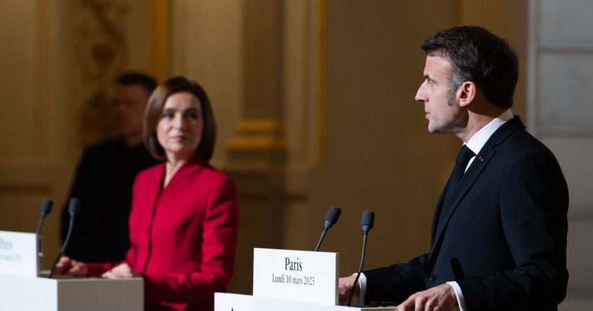 Maia Sandu, primită de Macron. Președintele francez: Tentativele rusești de destabilizare a Moldovei devin din ce în ce mai dezinhibate. 1 maia sandu primita de macron presedintele francez exista tentative rusesti din ce in ce mai dezinhibate de destabilizare a moldovei 67cf692c3c066