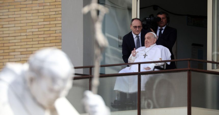 medicul care l a tratat pe papa francisc spune ca echipa s a gandit sa suspende tratamentul ca el sa poata muri a trebuit sa alegem 67e2cd700cd98