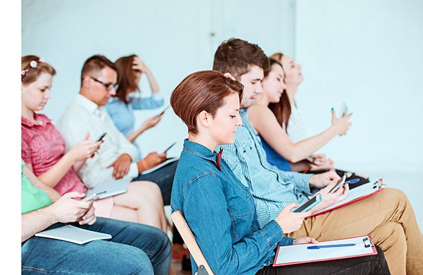 mii de studenti romani suspectati ca se inscriu la universitati din marea britanie pentru a obtine imprumuturi de studii in cadrul unei scheme de frauda 67e05986df8b2