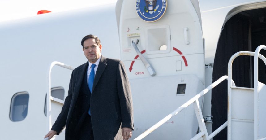 Miniștrii din G7 se întâlnesc în Canada. Diplomații europeni sunt interesați de discuțiile lui Marco Rubio cu oficialii de la Kiev. 1 ministrii din g7 se intalnesc in canada diplomatii europeni vor sa afle ce a discutat marco rubio cu oficialii de la kiev 67d291f144ff4