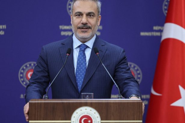 ministrul turc de externe vorbeste despre ipoteza destramarii nato si face un apel catre europa un semnal de alarma pentru a ne uni 67c99e42df9f8