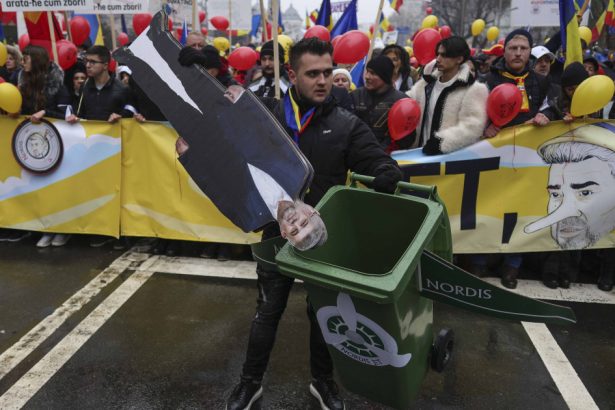 miting aur in capitala jandarmeria a intocmit acte de sesizare pentru un dosar penal si a aplicat mai multe amenzi contraventionale 67c384a3b38c0