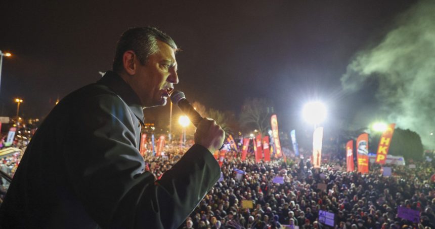 Miting uriaș sâmbătă, la Istanbul, în sprijinul primarului Ekrem Imamoglu, încarcerat 1 miting urias sambata la istanbul in sprijinul primarului ekrem imamoglu aflat in inchisoare 67e321caa12a1