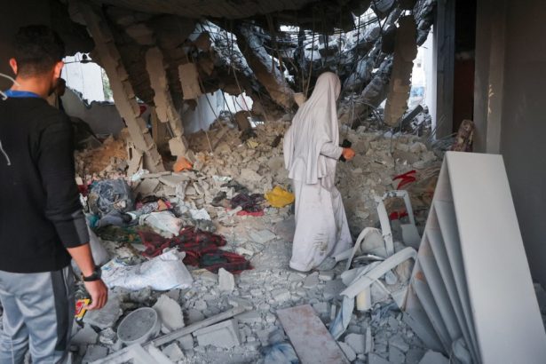 news alert israel a reluat atacurile asupra fasiei gaza peste 300 de oameni au fost ucisi spun autoritatile palestiniene 67d922ce35e32