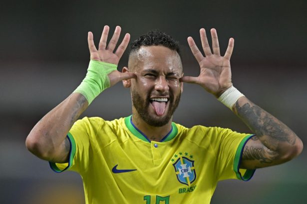 neymar revine dupa un an si jumatate duel de cinci stele cu leo messi 67c9cb1baa5e8