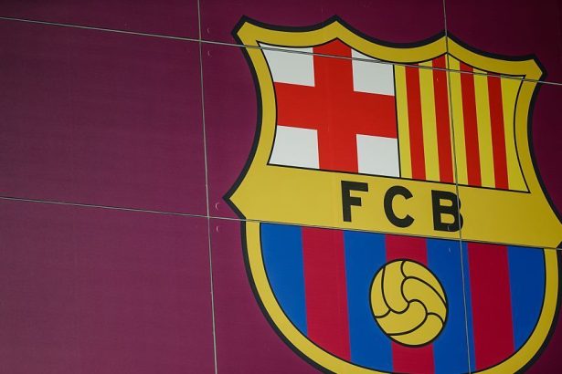 oficial a plecat de la barcelona si a fost prezentat la noua sa echipa 67c2cda22b1b8