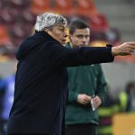 opt fotbalisti lasati in afara lotului de mircea lucescu 67d55b64699e3