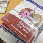 orele de religie in atentia ministerului educatiei ce prevede un proiect pus in consultare publica 67d9c4665aa37