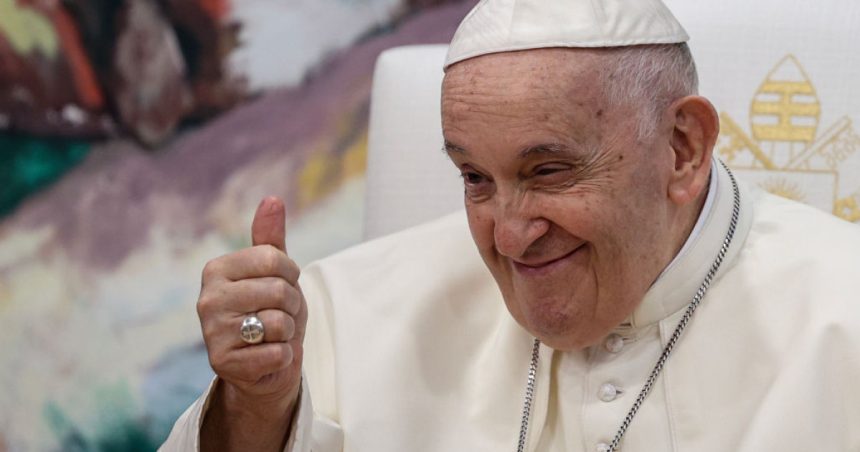 papa francisc va fi externat duminica medicii i au recomandat doua luni de repaus va fi nevoie de timp 67df1b81b4704