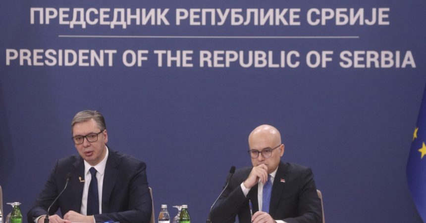 Parlamentul Serbiei a acceptat demisia premierului. Care este nivelul de susținere pentru președintele Vucic, responsabil cu formarea unui nou guvern? 1 parlamentul serbiei a aprobat demisia premierului cata sustinere mai are presedintele vucic care trebuie sa formeze un nou guvern 67daef3171688