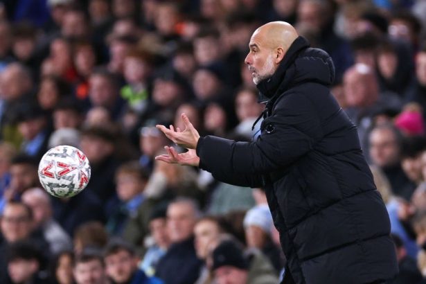 pep guardiola a ajuns sa dea vina pe minge pentru putinele goluri marcate de manchester city 67c5974dd2401