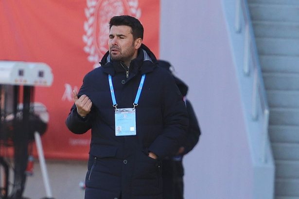 poli iasi petrolul ora 1500 live text mutu duel cu miriuta in copou 67c418253bc92
