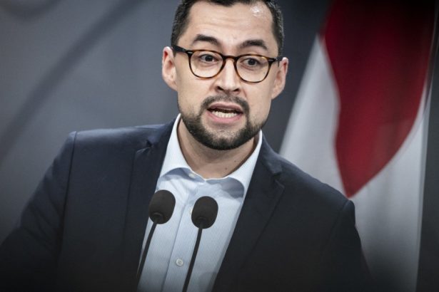 premierul groenlandei il acuza pe donald trump ca este imprevizibil ordinea mondiala se clatina pe numeroase fronturi 67cec7e5d3da8