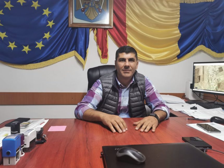 primarul comunei vulturu avem foarte multe proiecte in derulare 67e5d329de58c