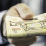 primarul unei comune din timis a fost trimis in judecata pentru ca ar fi obtinut cu acte false 14 milioane de euro din bani europeni 67c9c133b09ec